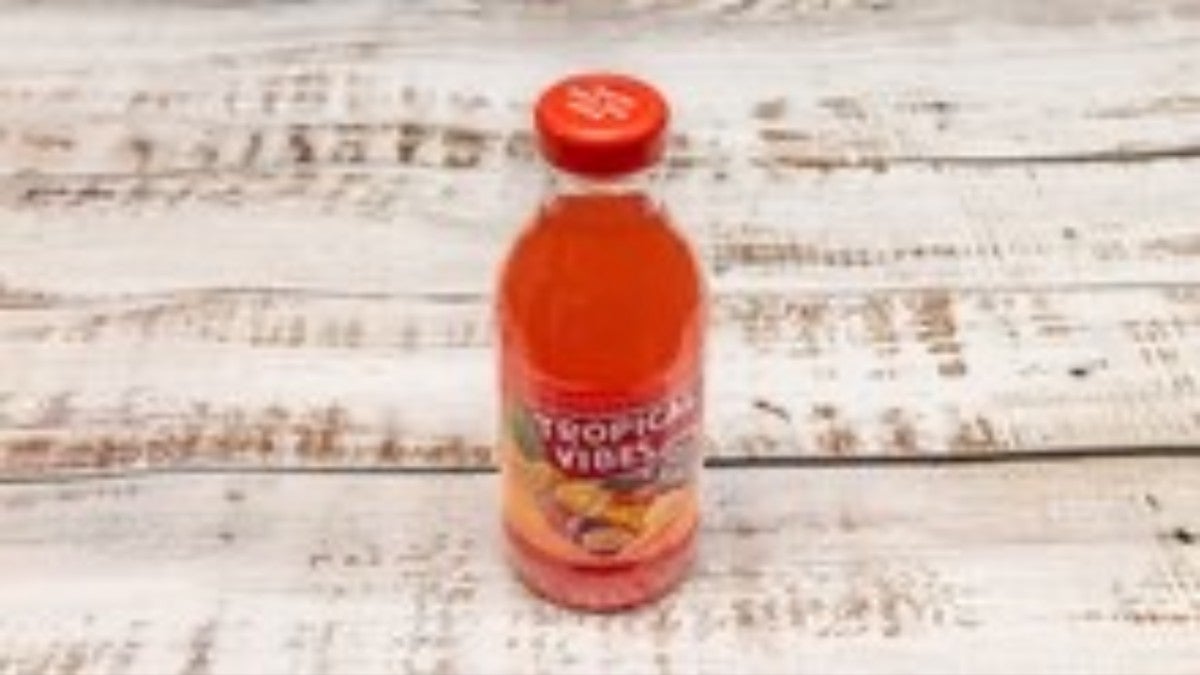 Tropical Vibe Fruit Punch (Still)