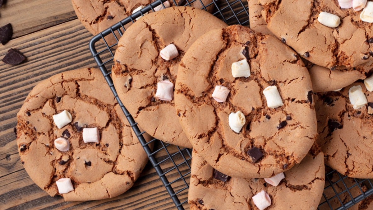 Vegan Chocolate & Marshmallow Cookie