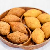 Fried Kibbeh ( 6 Pieces )