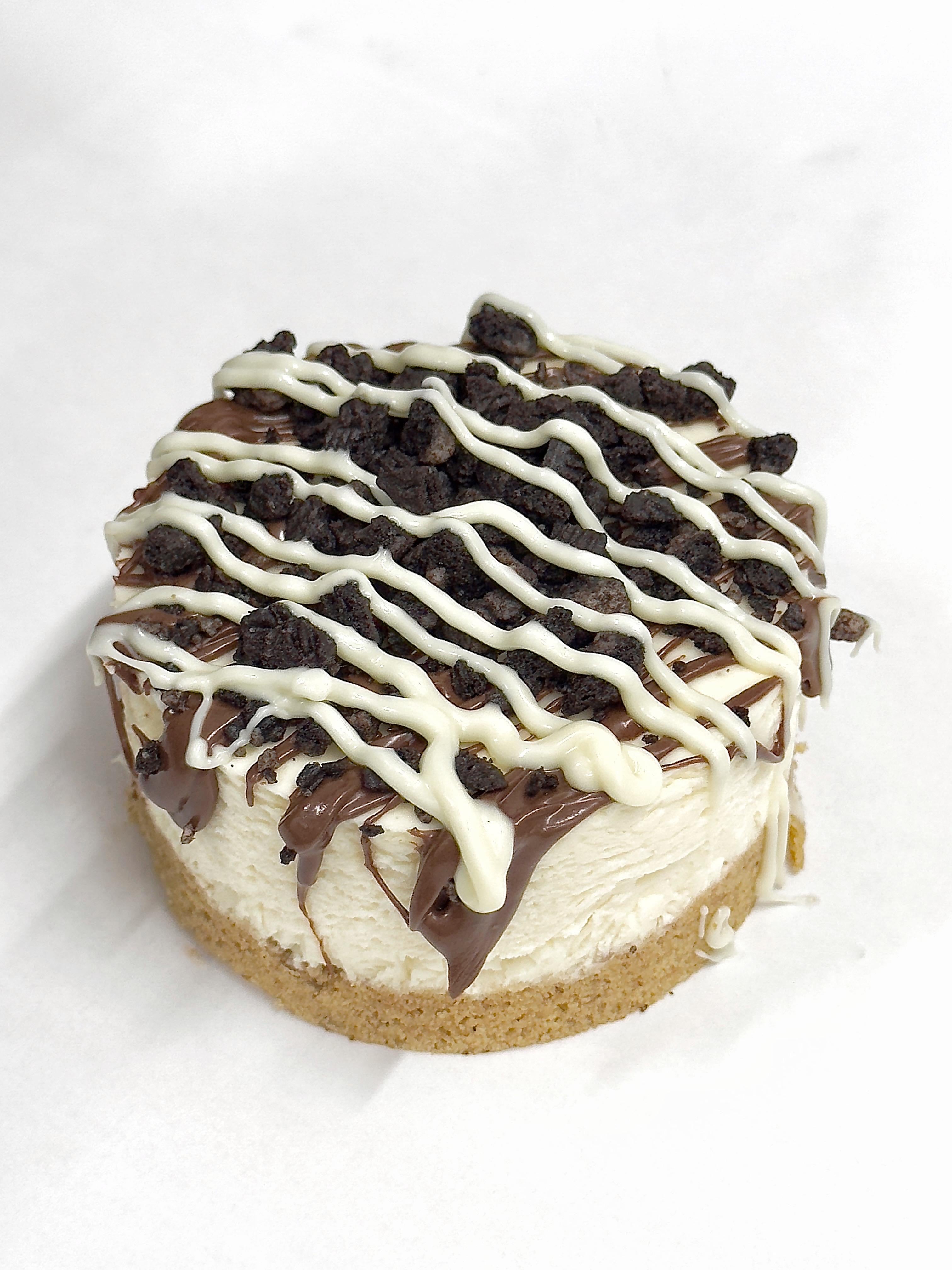 Oreo® - Cookie and Cream Cheesecake