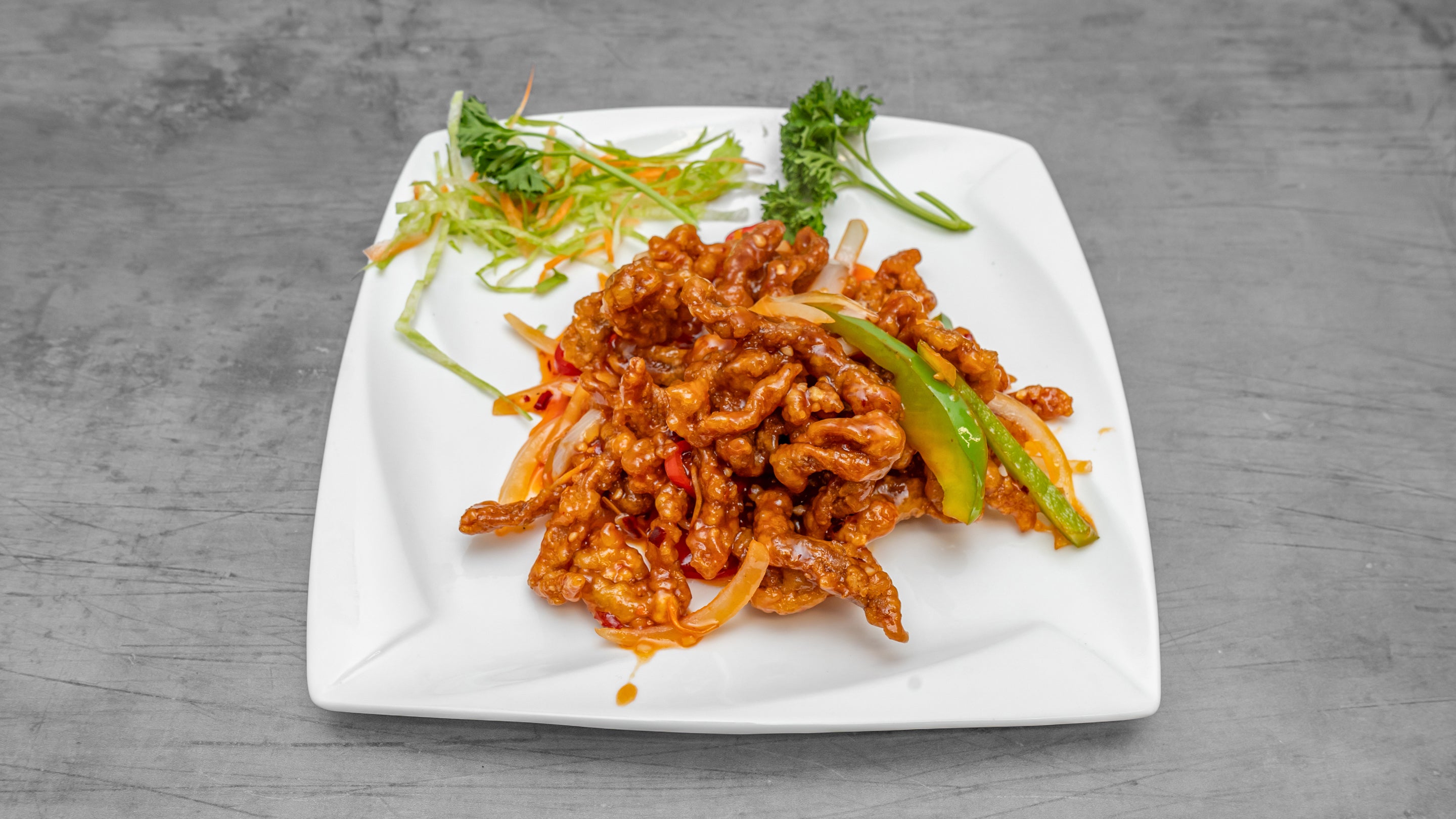Shredded Crispy Beef with Hot Honey Sauce 蜜辣牛丝