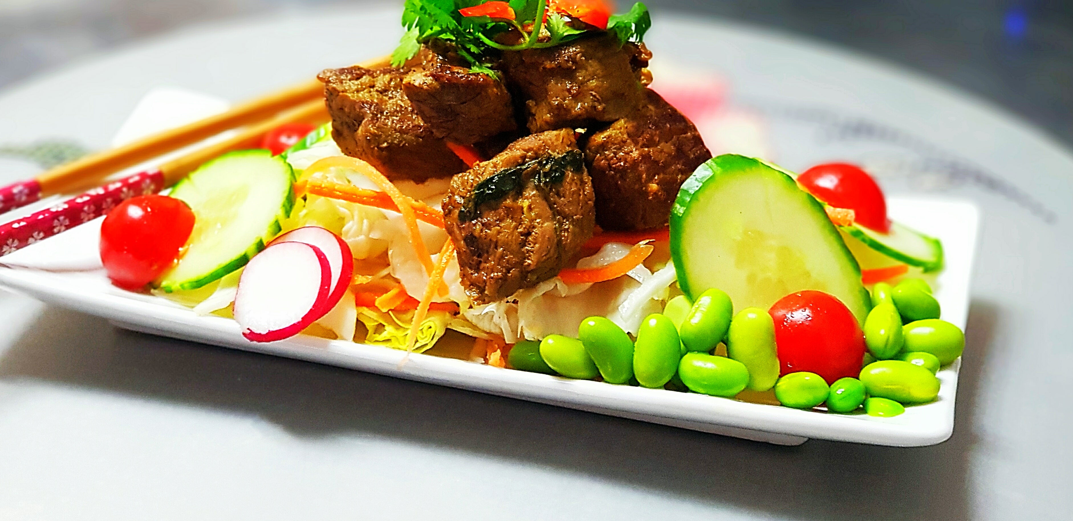 Beef on The Rock ��