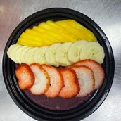 Acai With Peanut Butter And Fruit 