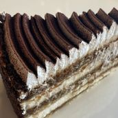 Tiramisu Cake