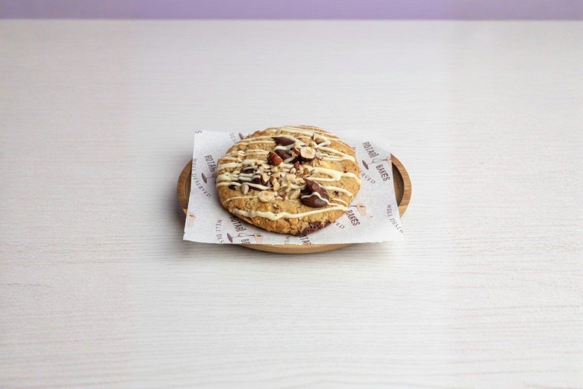 CARAMEL HAZELNUTS COOKIES