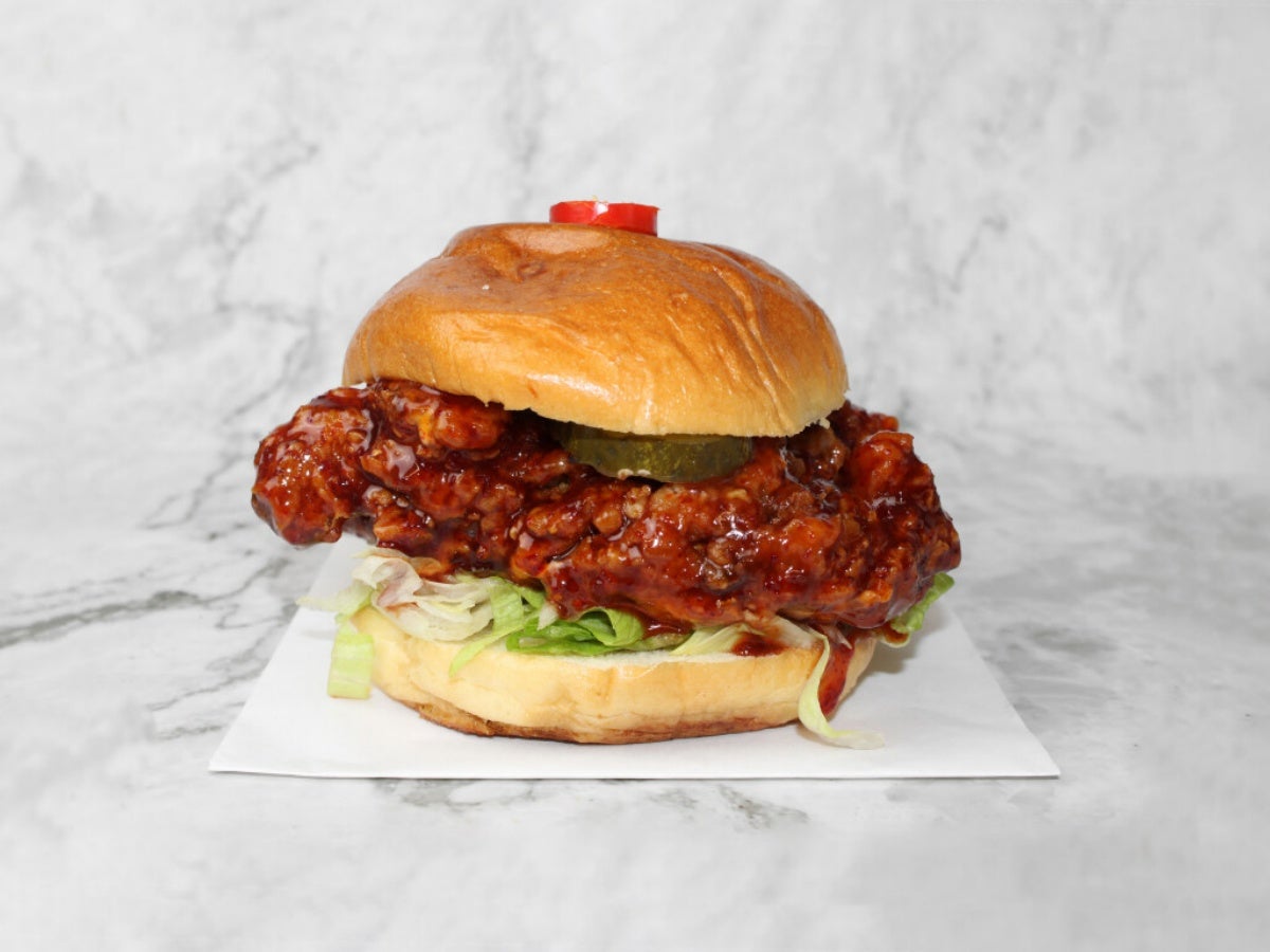 Korean yangnyeom Fried chicken Burger