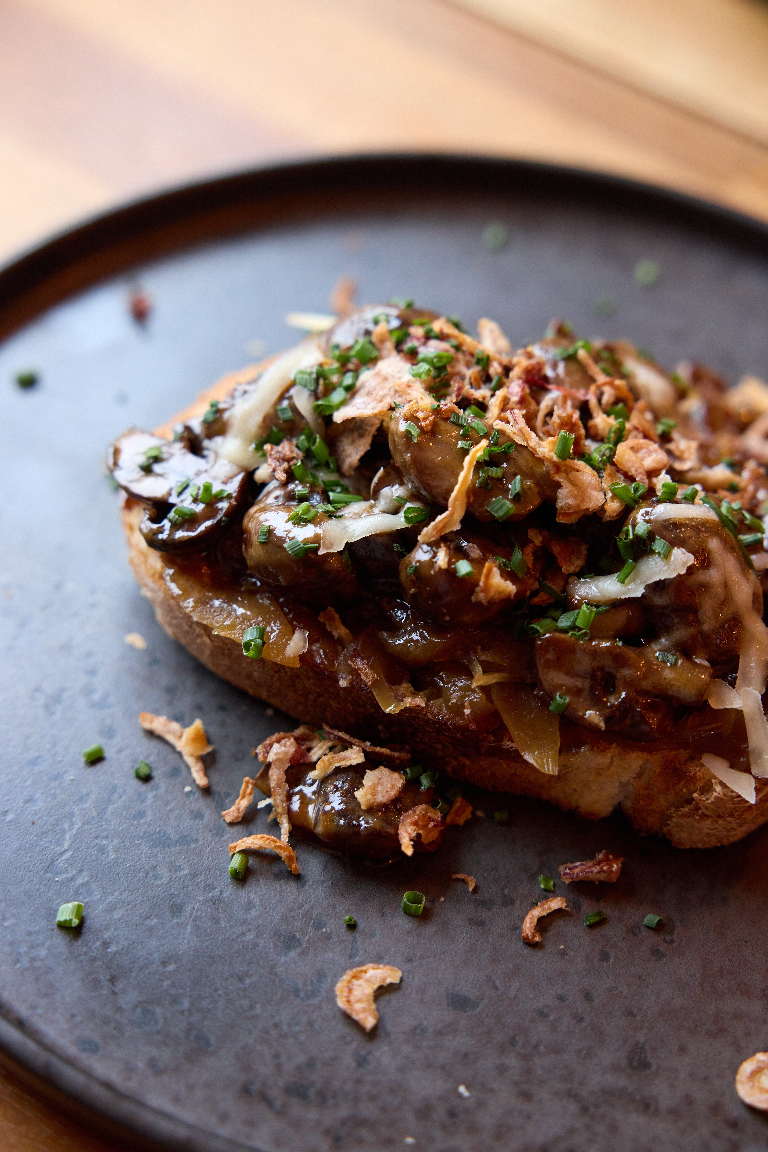 Mushrooms on toast