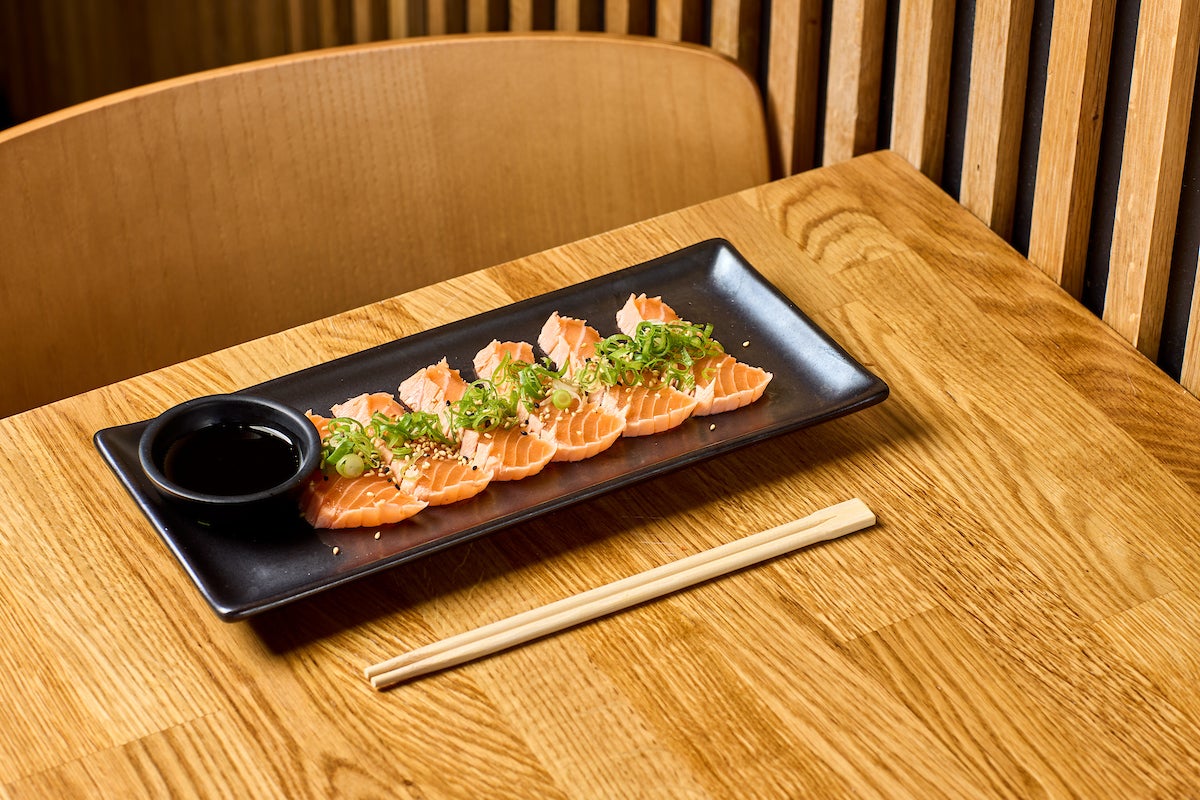 Seared Salmon - 5 Pieces