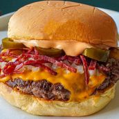  Beef Bacon Spicy Smash Burger
