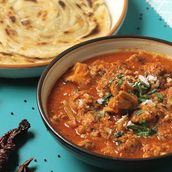 Poratta (Chicken Curry)