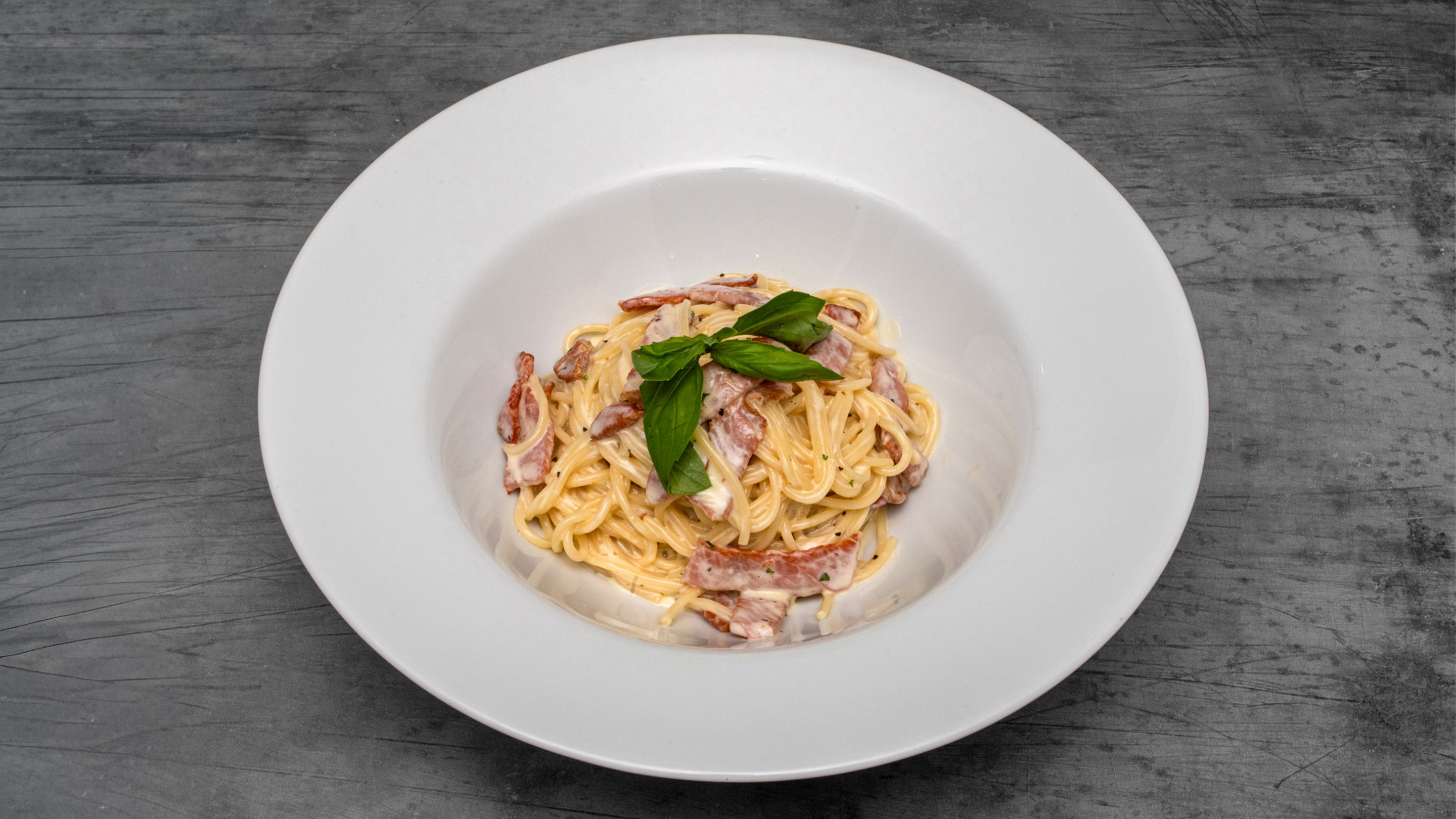 3. Spaghetti Carbonara
