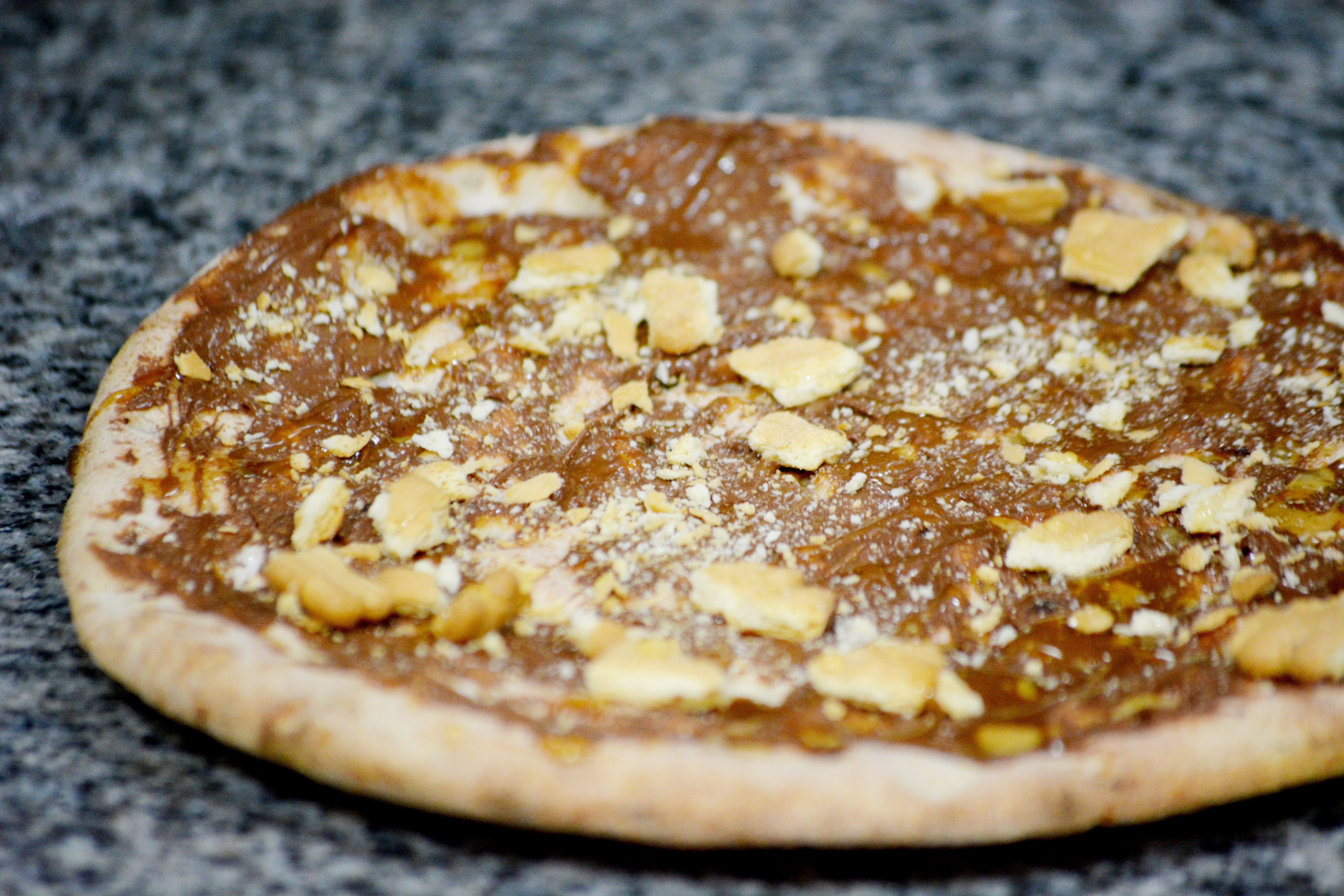 Nutella and Nuts  pizza