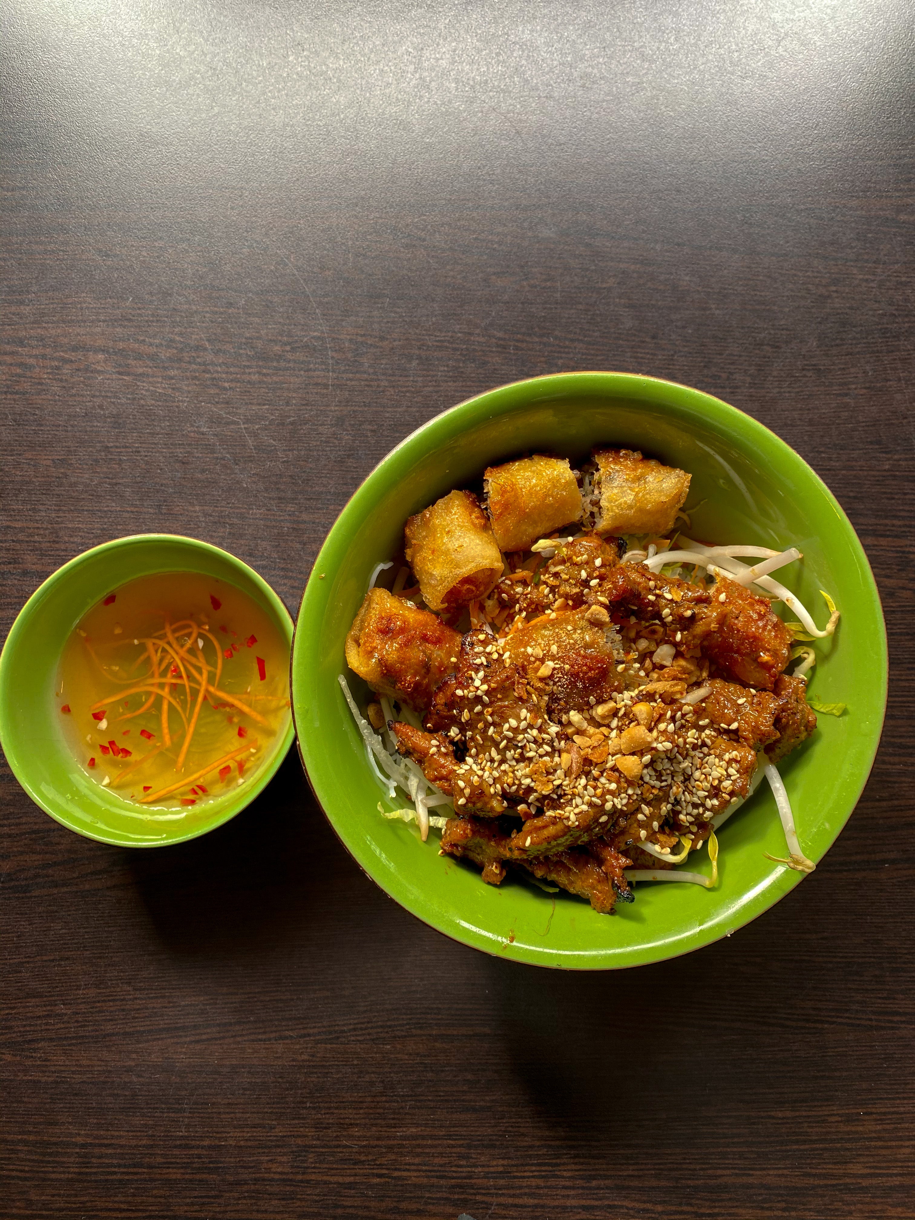 Fried Spring Roll with Grilled Meat