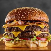 XXL BURGER WITH BEEF BACON