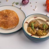 4 Falafel With Pita Bread