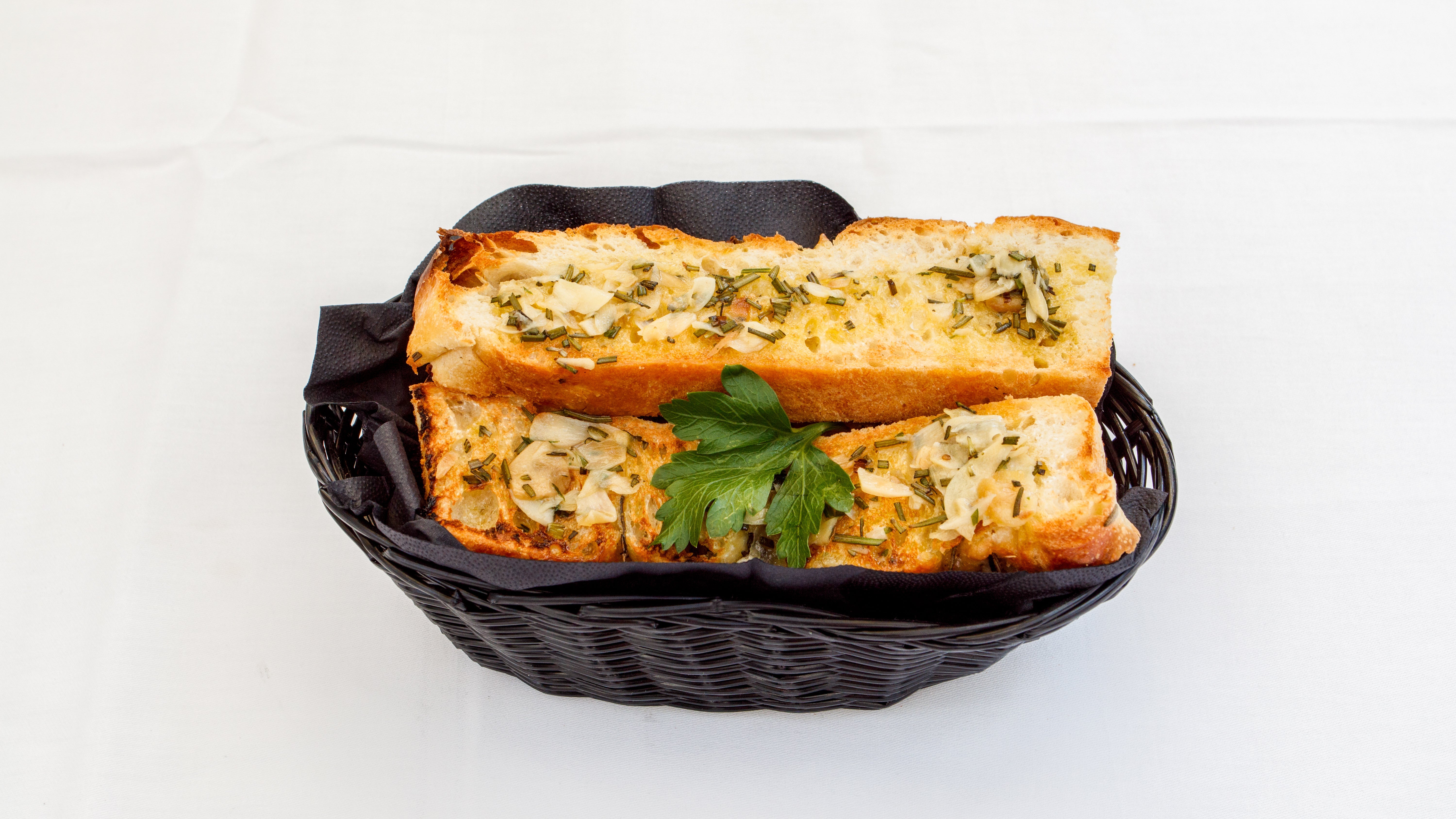 Garlic Toasted Focaccia Bread