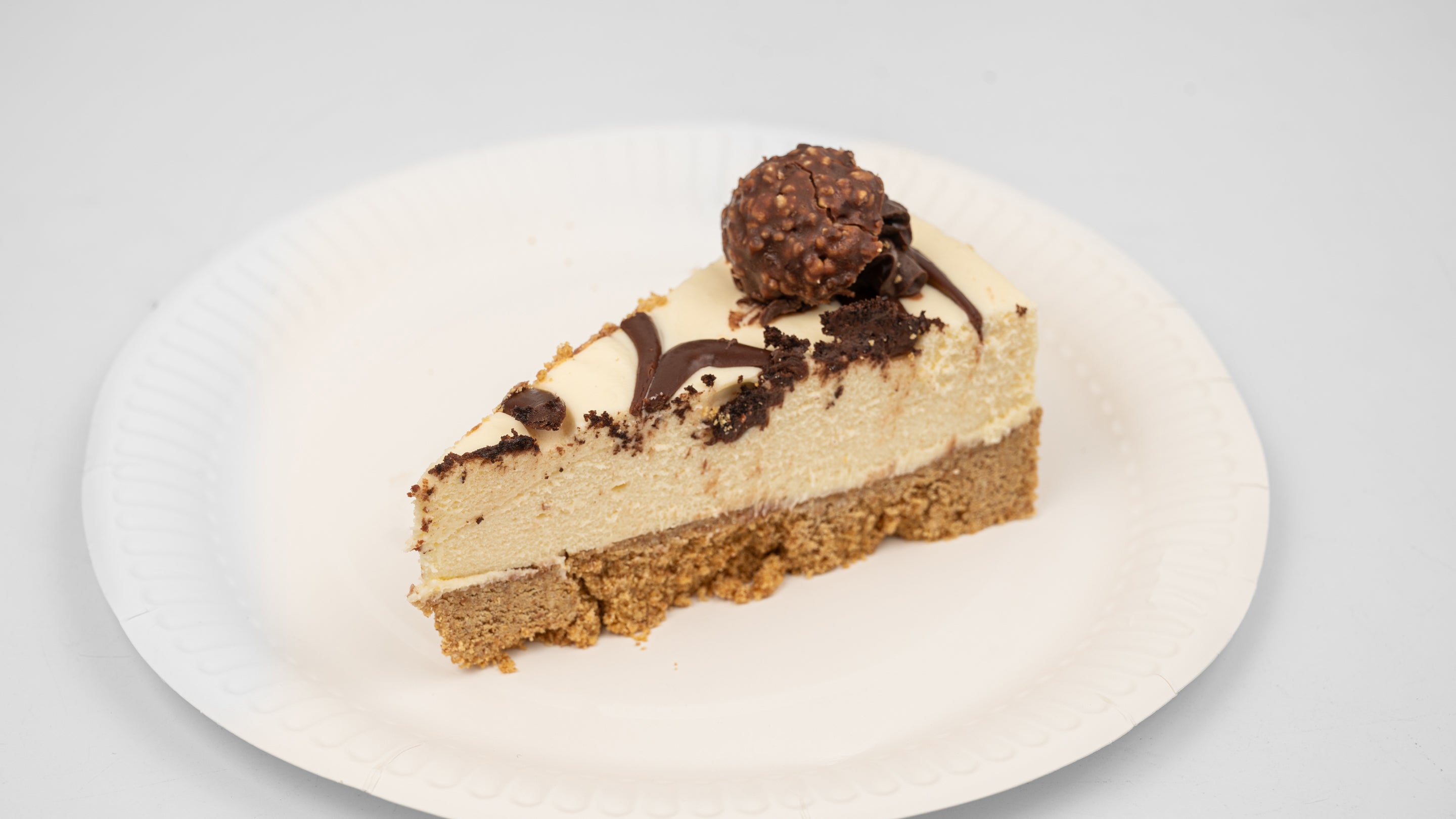 Ferrero Rocher Cheesecake