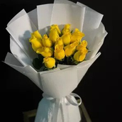 20 Yellow Roses Bouquet