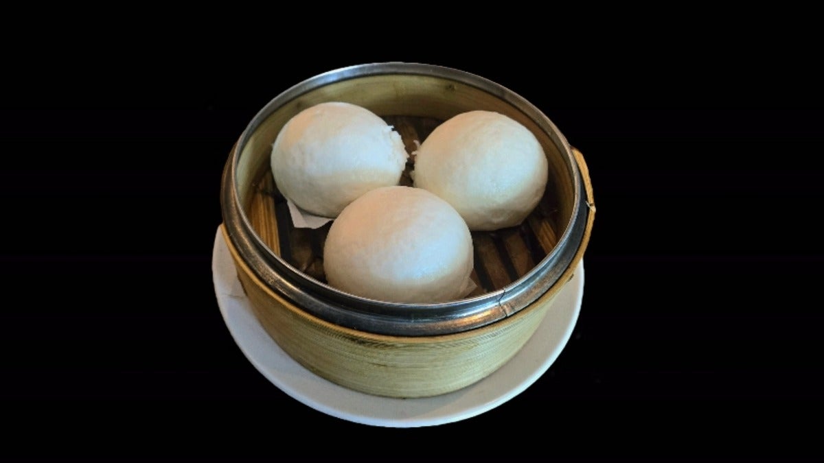 Steamed Custard Buns 奶皇包