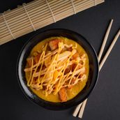 CRAZY CHICKEN CURRY FRIES 
