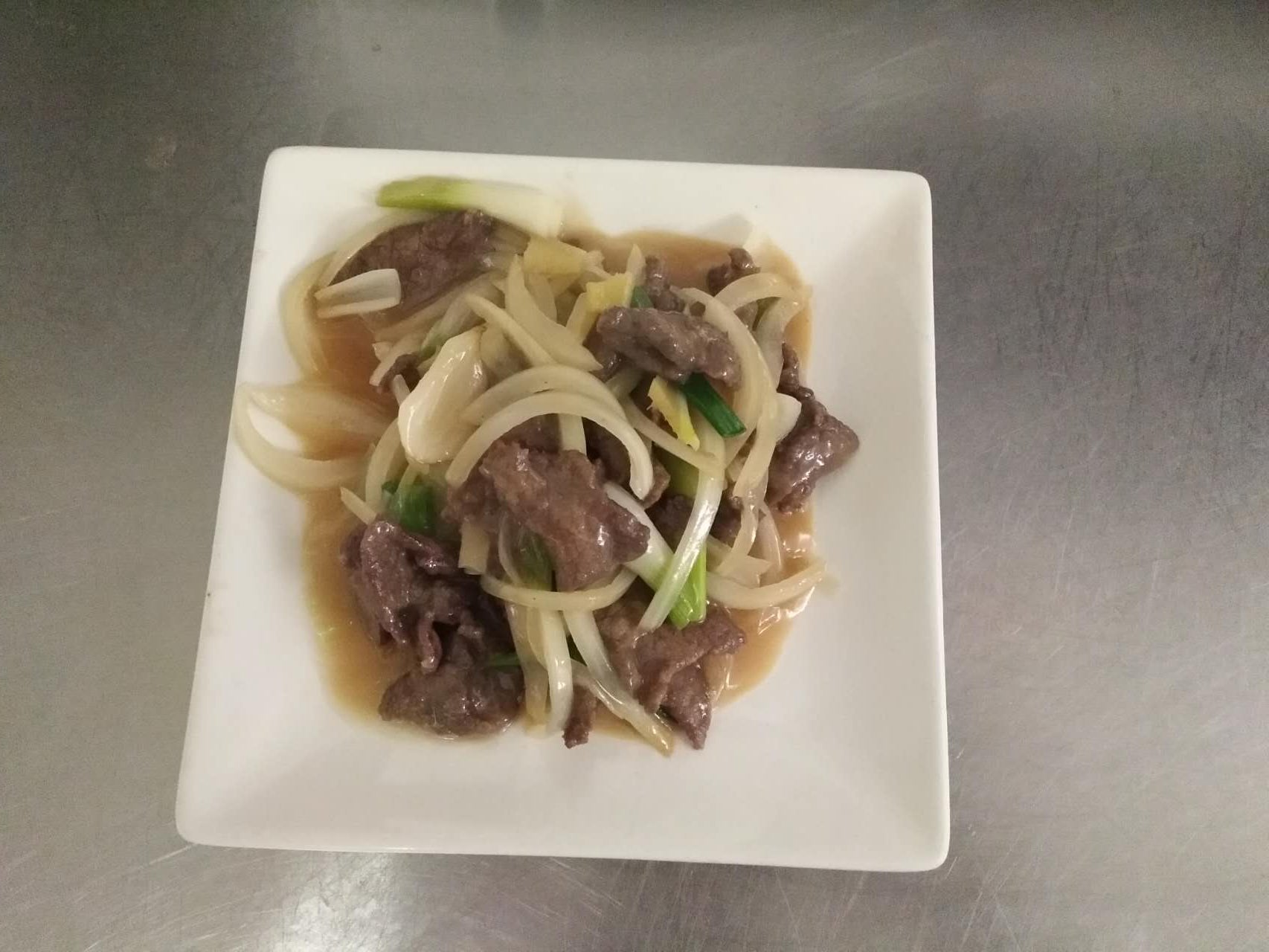 Beef with Ginger and Spring Onions 姜葱牛肉