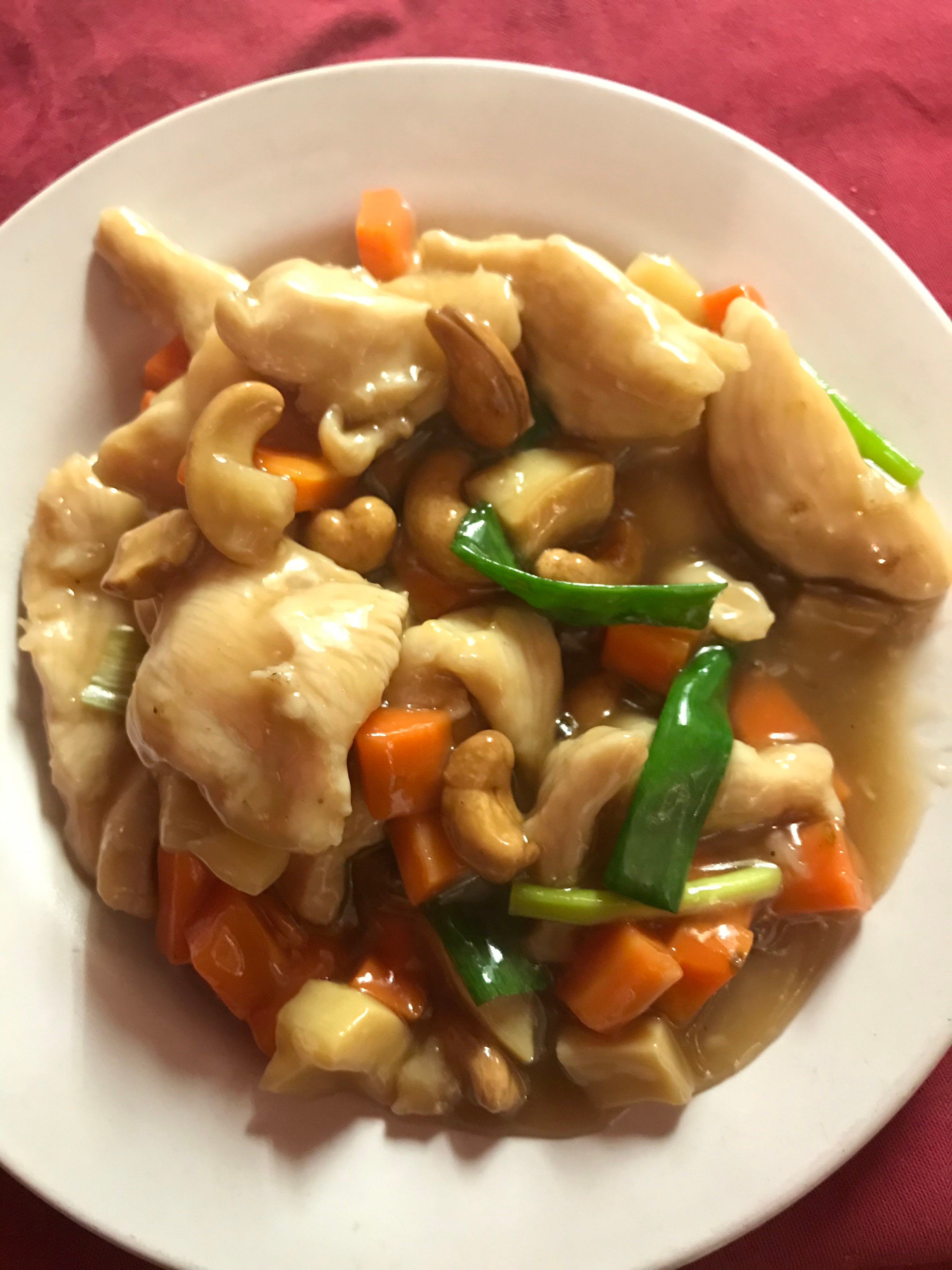 Chicken with Cashew Nuts