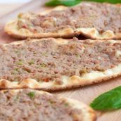 Sfeeha Shami plate
