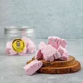 Strawberry Ice Cream Cubes - 50g