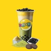 Matcha Cheese Cake With Oreo BoBaa Tea