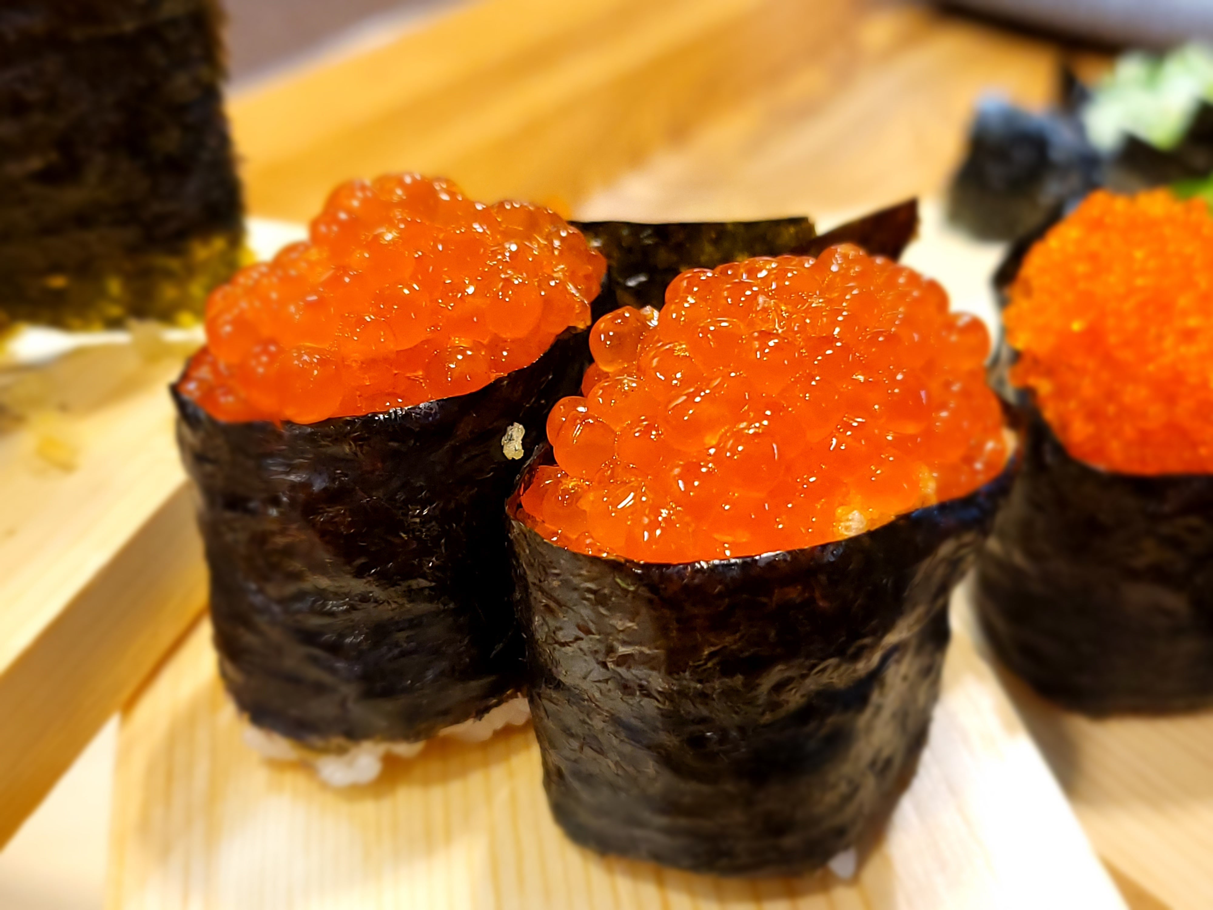 Salmon Roe Gunkan