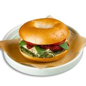 Chicken Pesto Bagel [ 1+1 ]