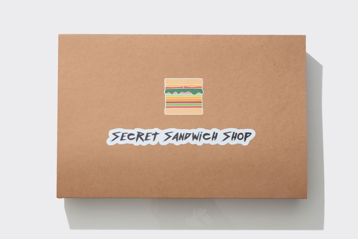 Breakfast Time Party Box - 8 Sandos