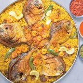 Royal Zubaidi Mutabbaq Tray Stuffed with Shrimp for 5 People