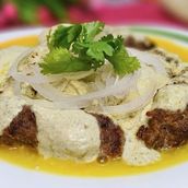 Jola Kebab, Chicken Kebab Pieces With Butter Sauce