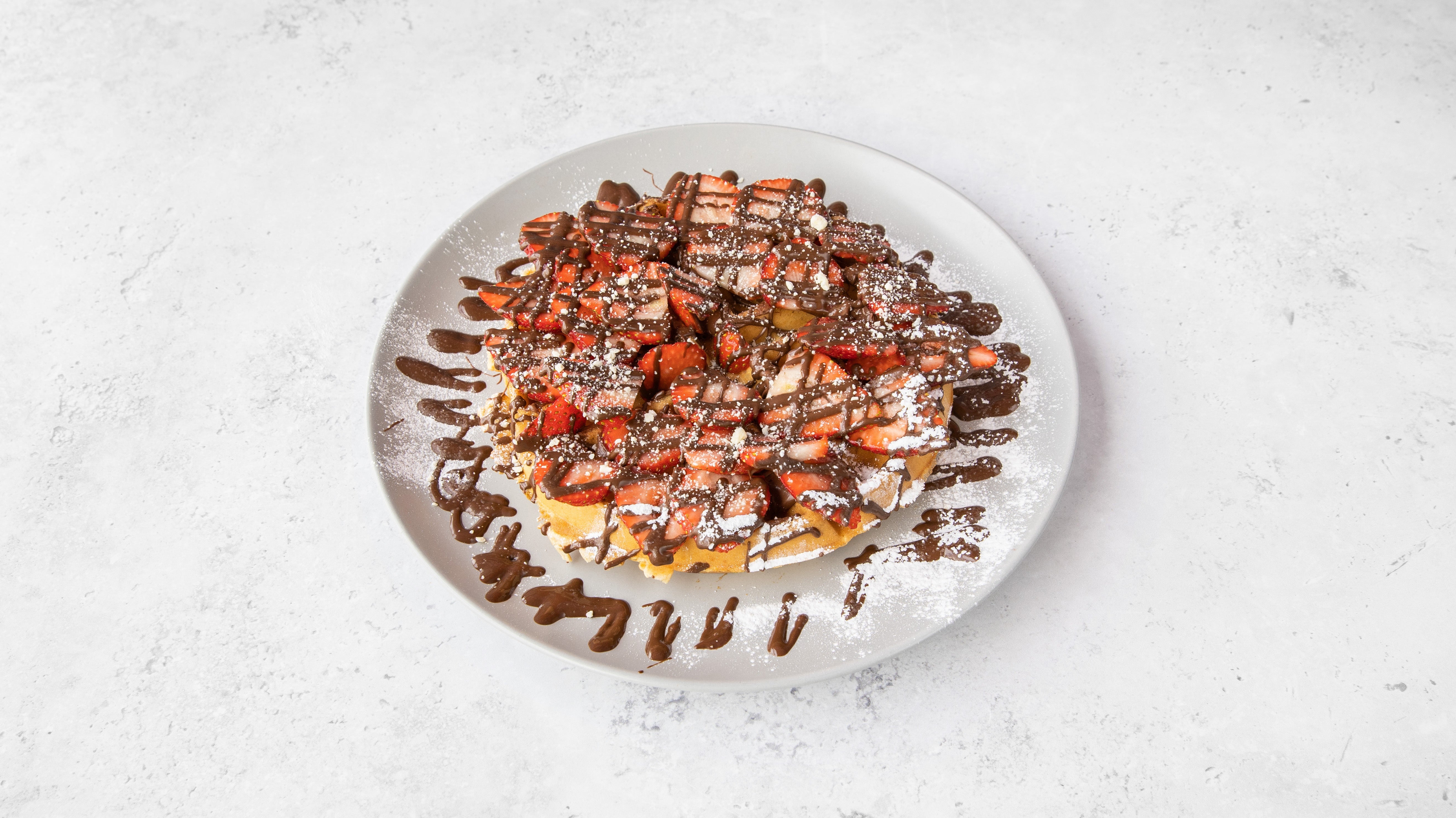Strawberry &  Milk Chocolate Waffle