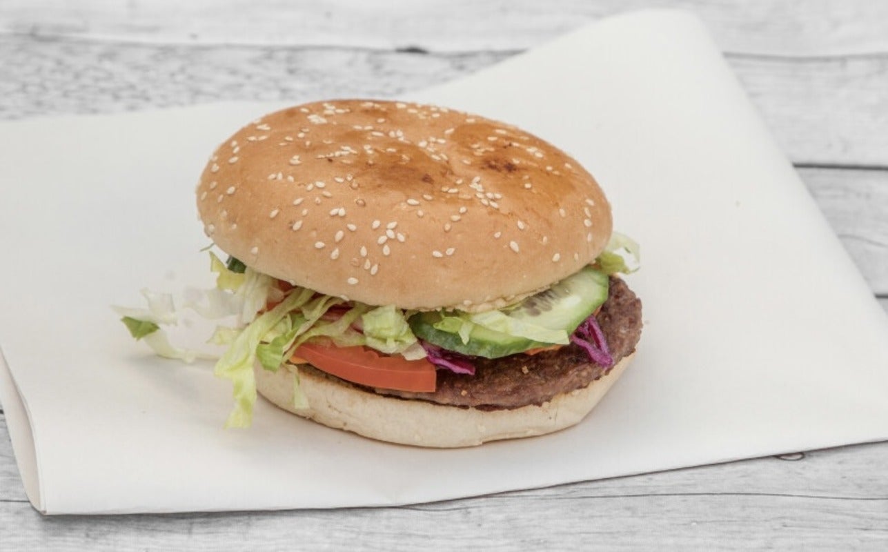 Half Pounder Cheeseburger