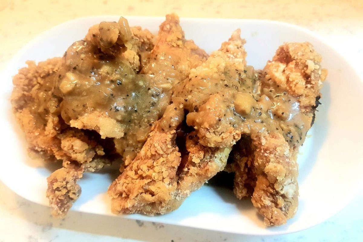 414.【NEW】Chicken in Black Pepper Sauce Rice Box 黑椒鸡盒饭