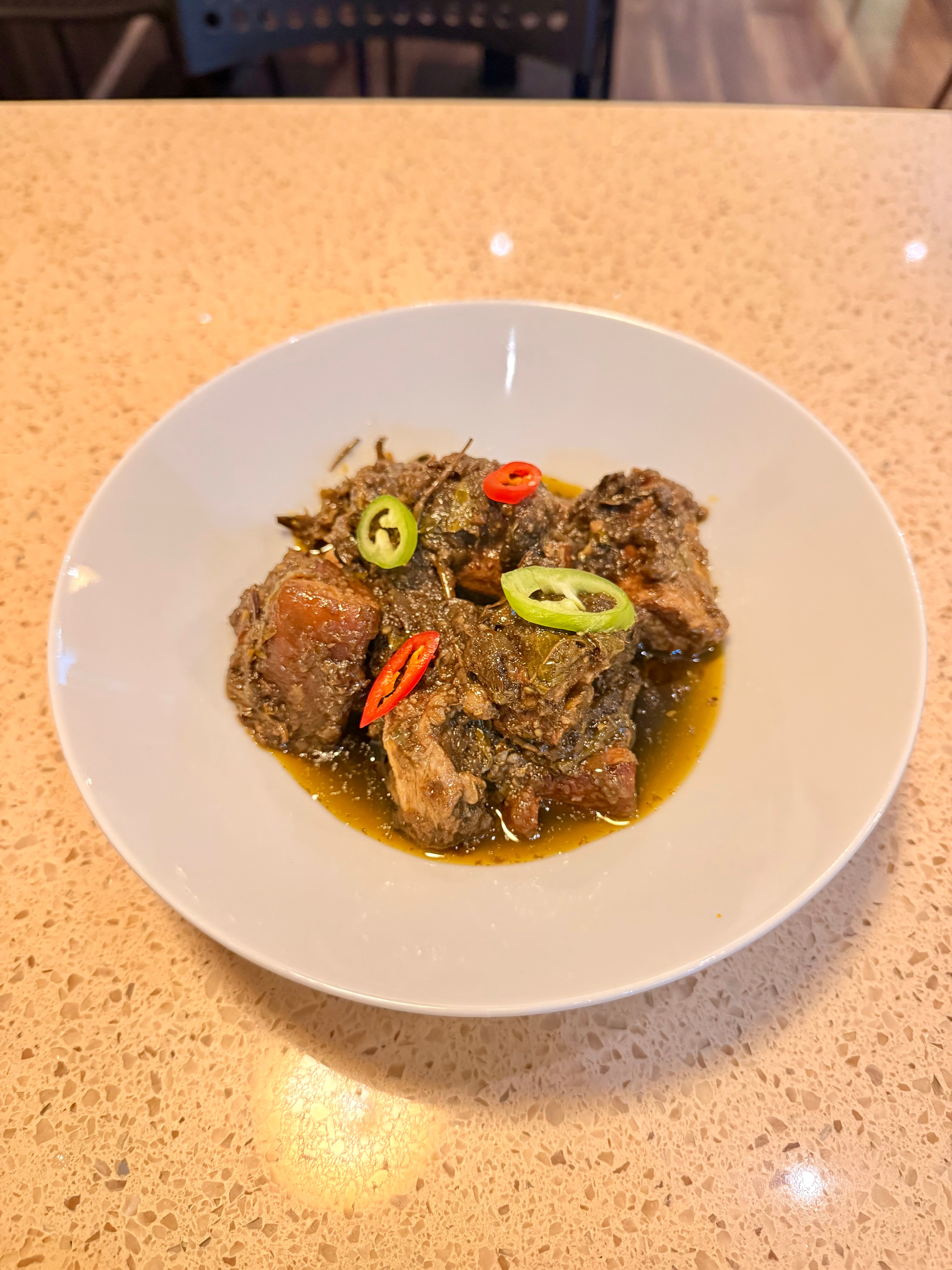 Burmese Pork Tea Leaves Curry (ဝက်လက်ဖက်)