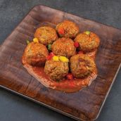 Meatballs With Tomato Sauce