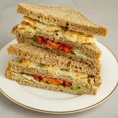 Egg with Tomato Sandwich