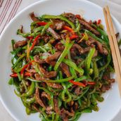 Beef With Green Pepper