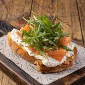 DL BRUSCHETTA Stracciatella and Salted Salmon