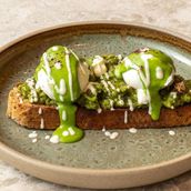SALMON BENEDICT