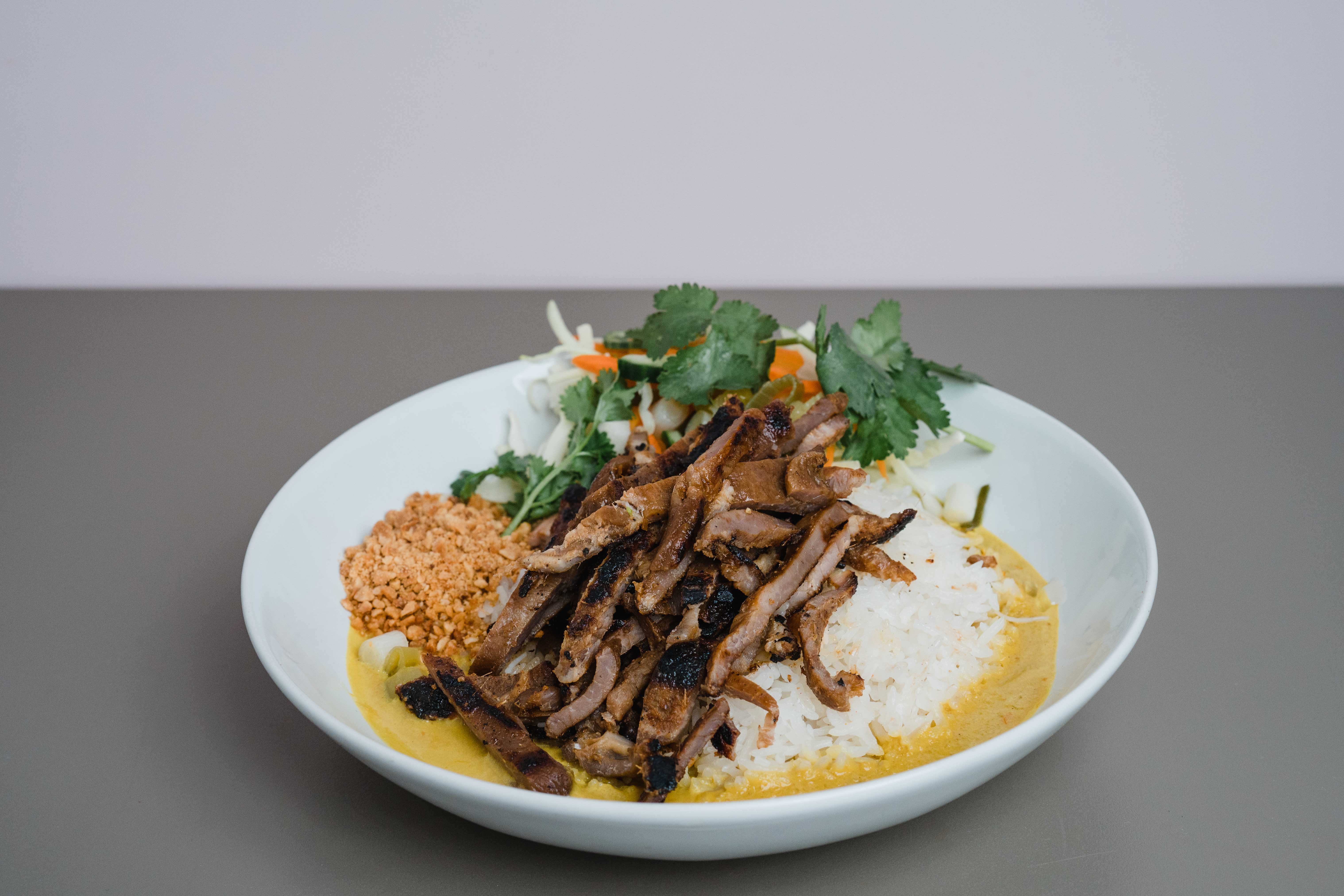 Barbecued Pork Coconut Curry Rice Bowl