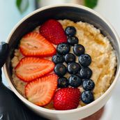 Berry Oatmeal Bowl