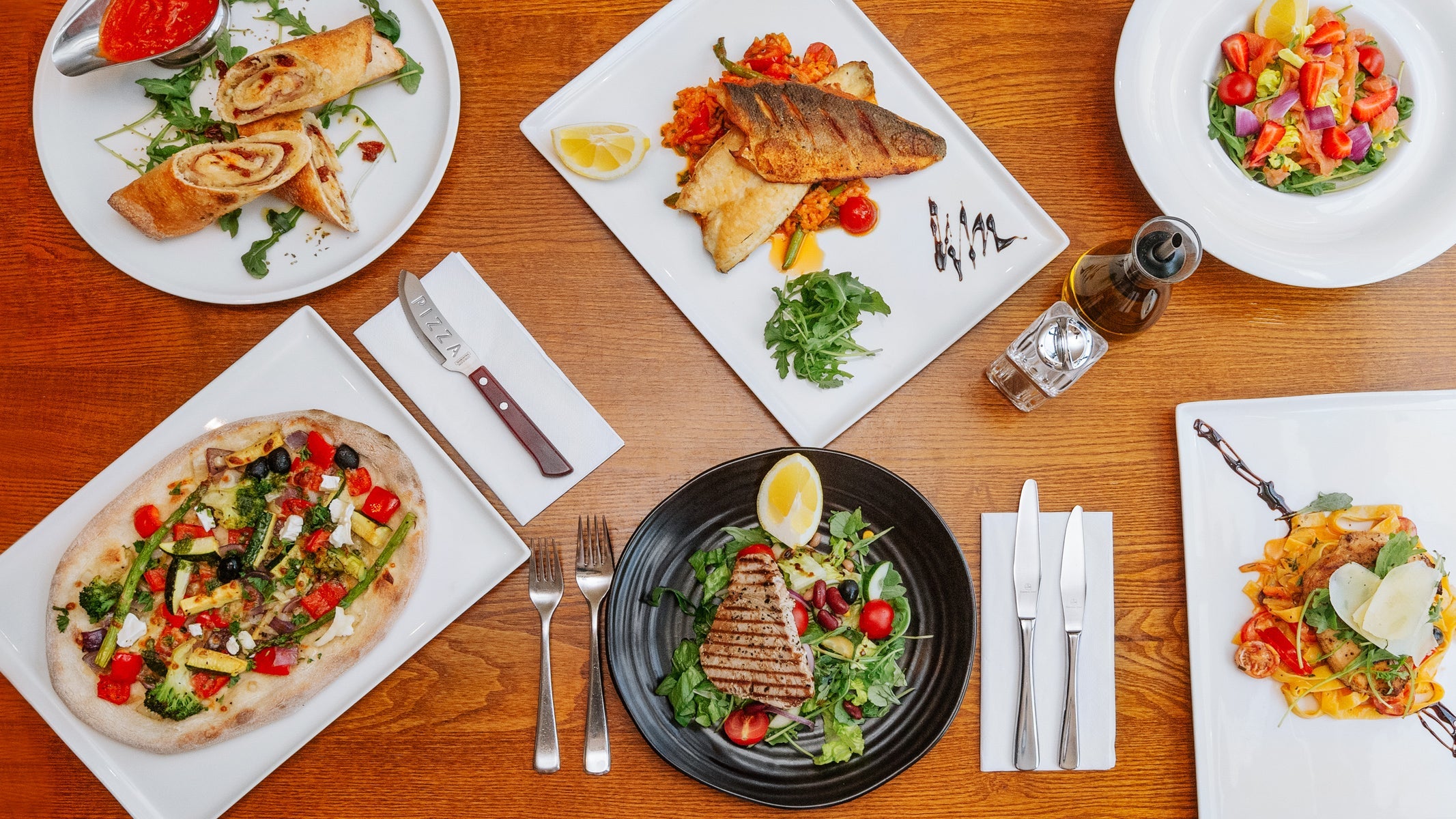 Fina Bar and Grill