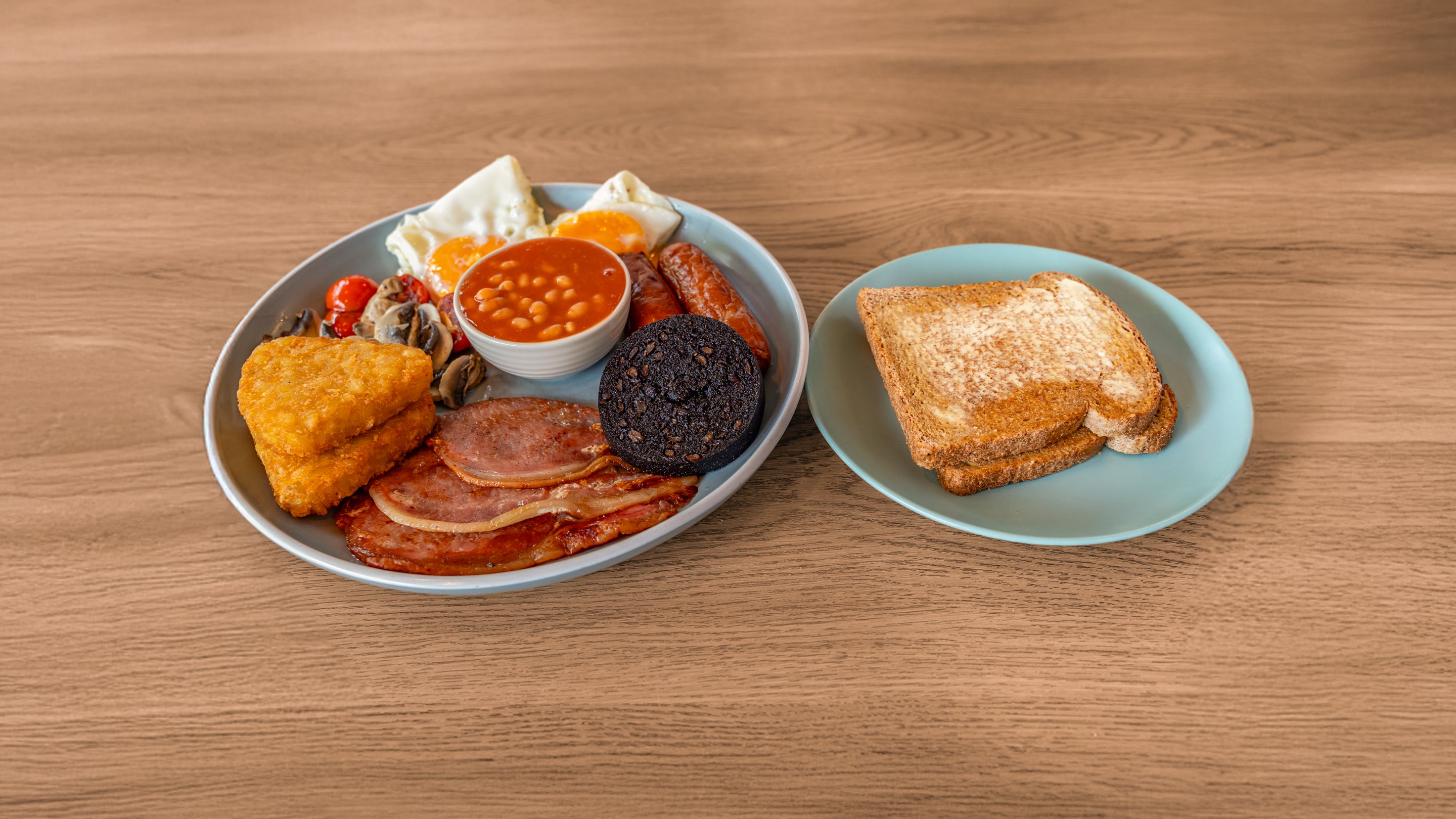 B and B Mega Breakfast