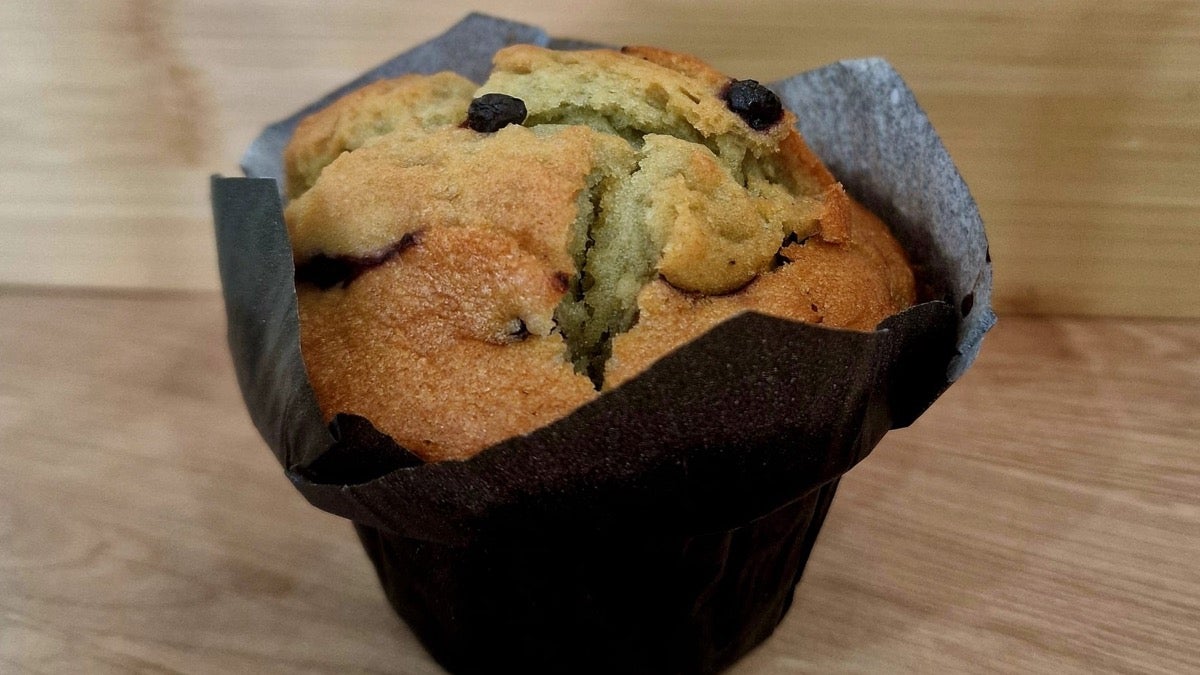 Blueberry muffin