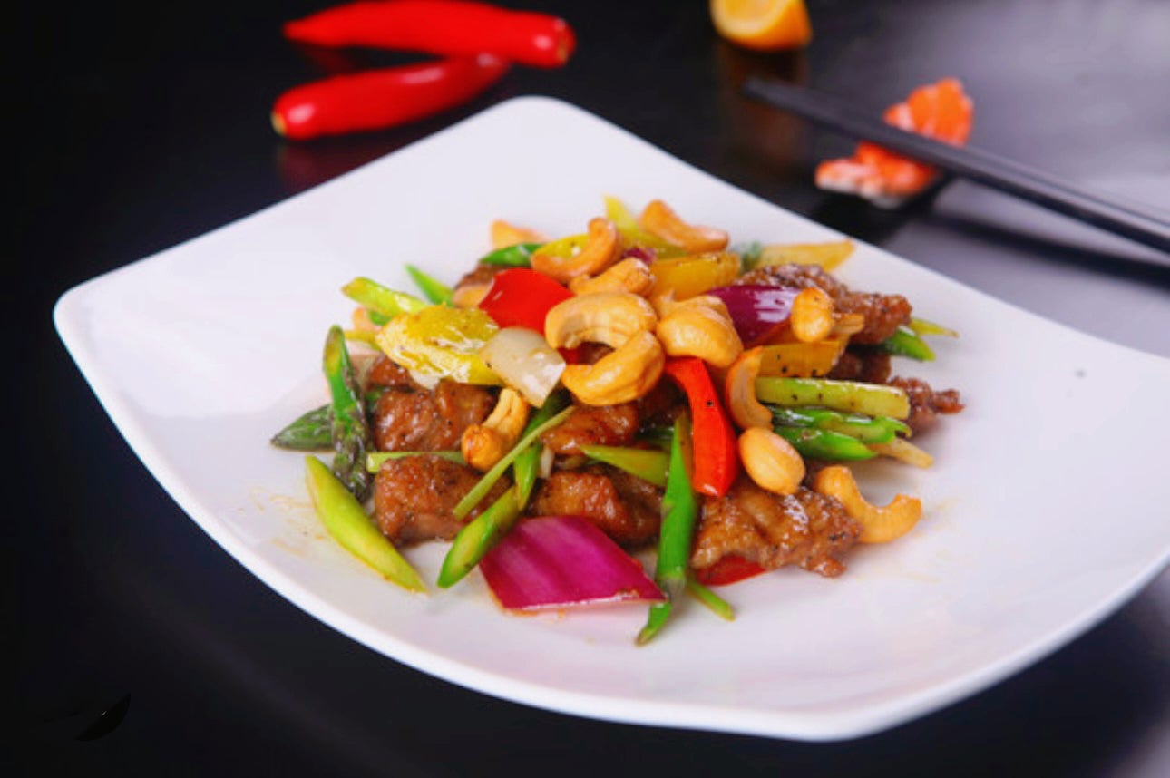 Beef with Cashew Nuts 腰果牛肉