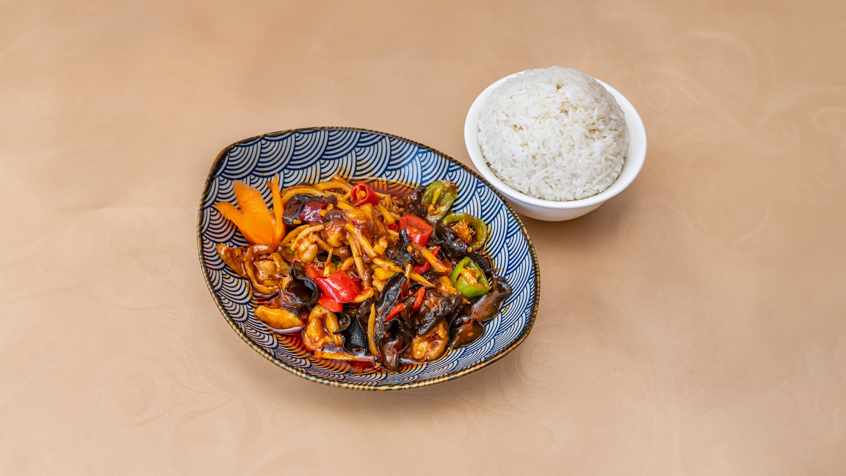 川式鱼香肉片盖饭  Szchuan Sour Spicy Pork Rice Meal